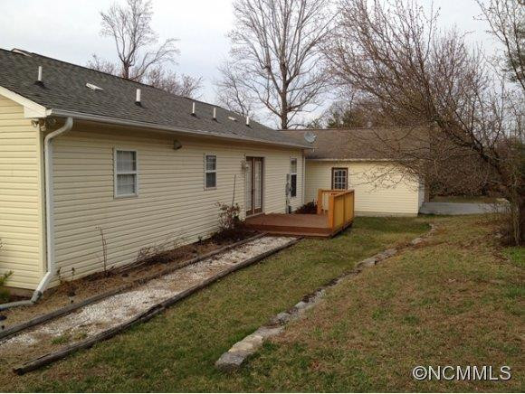3256 Chimney Rock Road - Photo 2