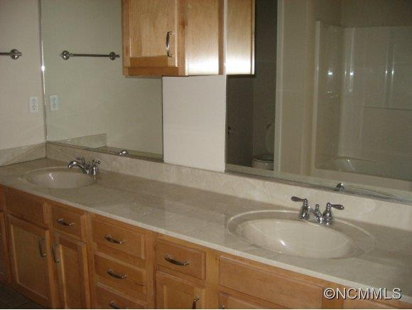 44 Winterwind Drive - Photo 4