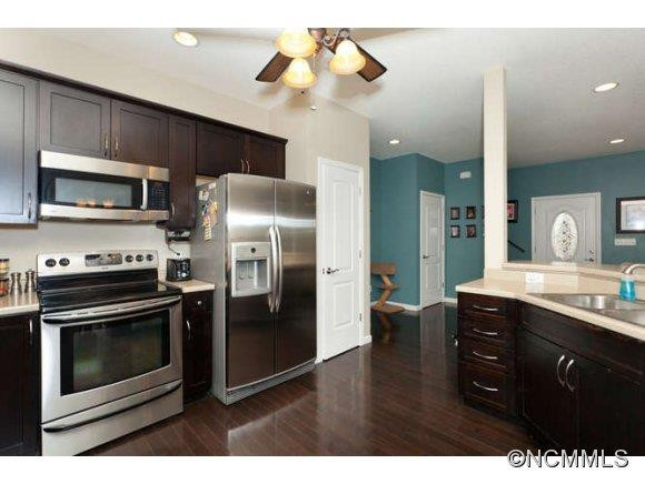 217 Old Mars Hill Hwy - Photo 5