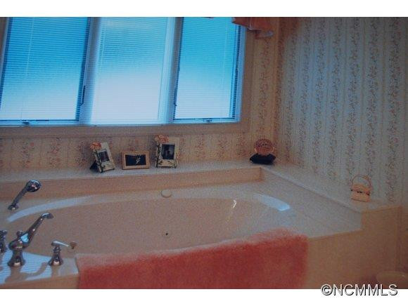107 Lynch Cove Road - Photo 12
