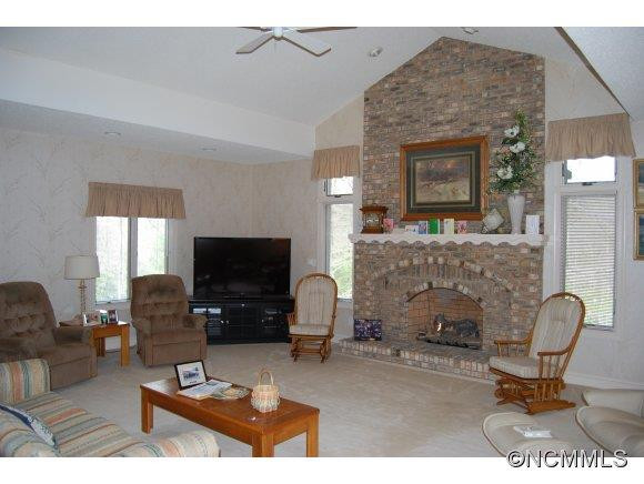 107 Lynch Cove Road - Photo 4