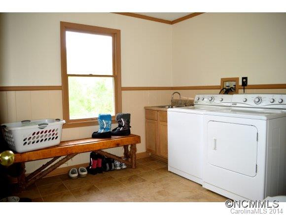 84 Edgewater Lane - Photo 13