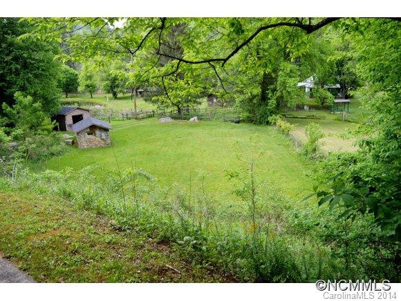 84 Edgewater Lane - Photo 3