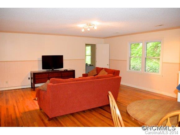 84 Edgewater Lane - Photo 8