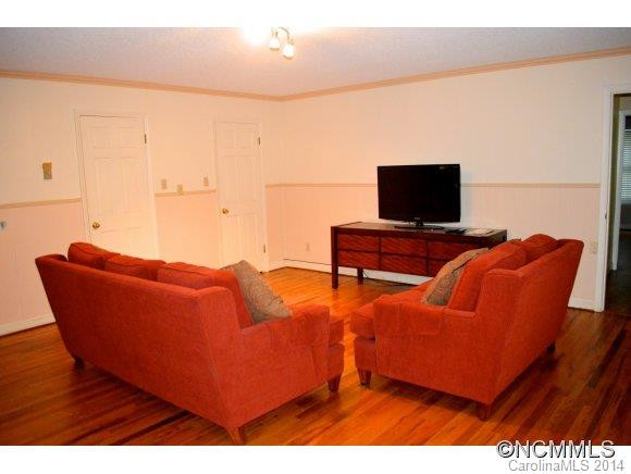 84 Edgewater Lane - Photo 9