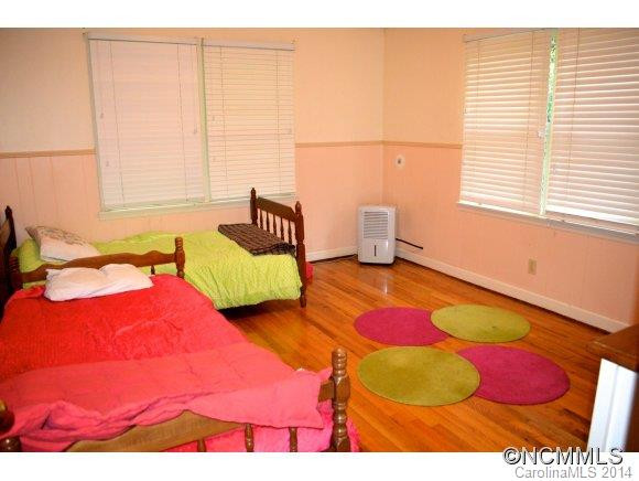 84 Edgewater Lane - Photo 10