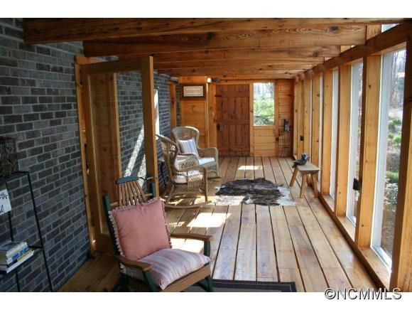 547 Moore's Valley Lane - Photo 10
