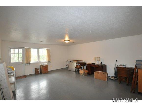 873 Indian Hill Rd. - Photo 18