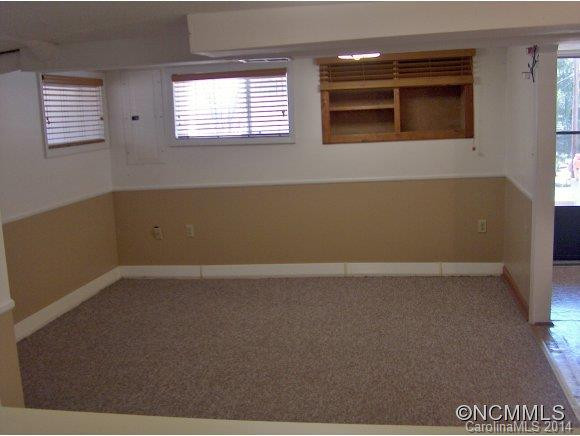 419 Sunset Circle - Photo 13