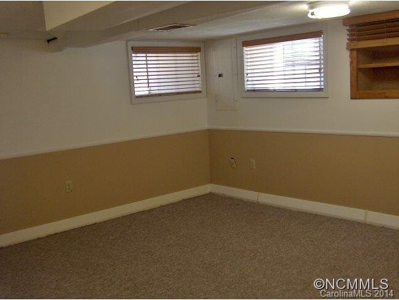 419 Sunset Circle - Photo 14