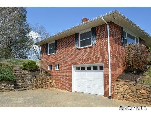 19 Haywood Drive - Photo 2