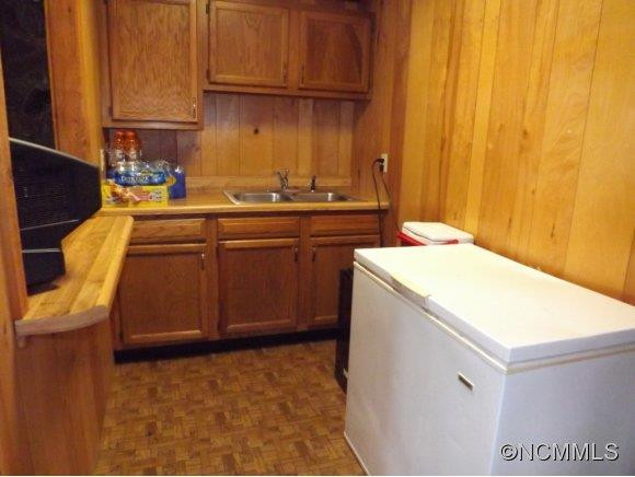1595 Kitchens Branch Road - Photo 14