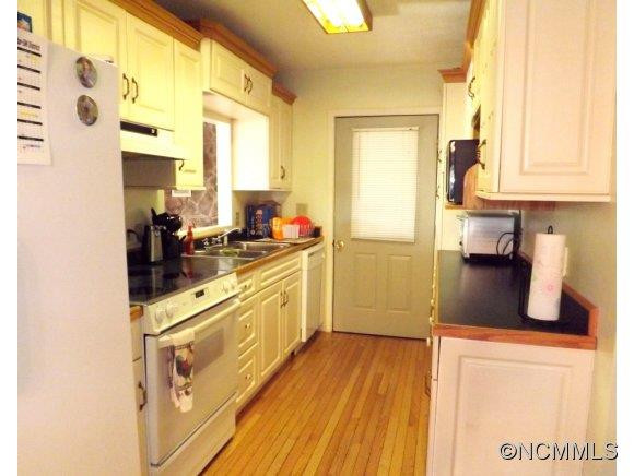 1595 Kitchens Branch Road - Photo 5