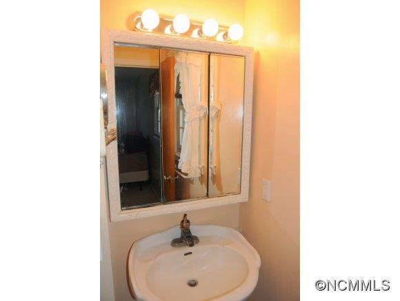 207 Kimberly Ann Drive - Photo 18