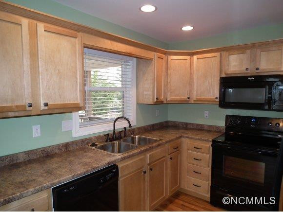 72 Goldmont Street - Photo 6