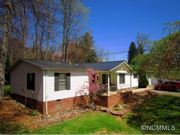 1 Lost Forest Drive