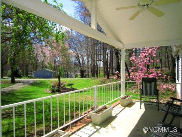 1 Lost Forest Drive - Photo 21