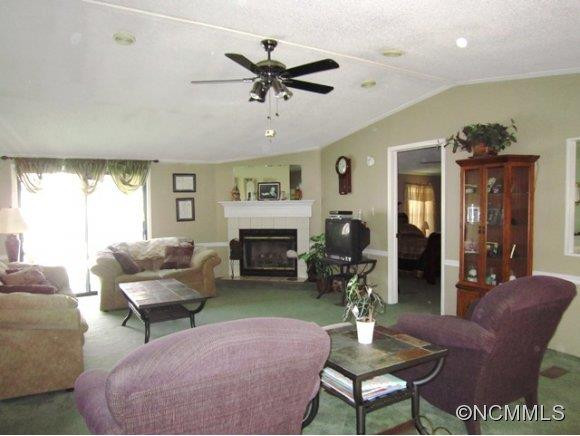 1 Lost Forest Drive - Photo 4