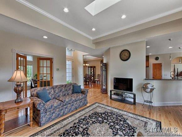 278 Duncan Estate Drive - Photo 5