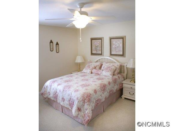 22 Holiday Drive - Photo 13