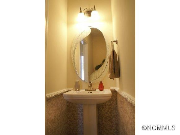22 Holiday Drive - Photo 15
