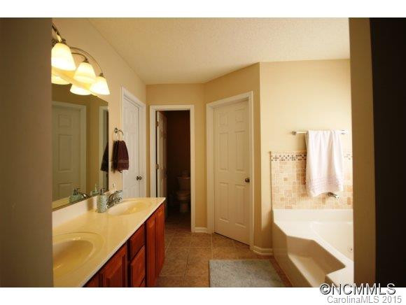 194 Wildbriar Road - Photo 11