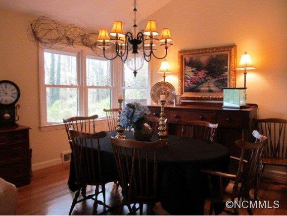 268 Hawthorne Drive - Photo 5