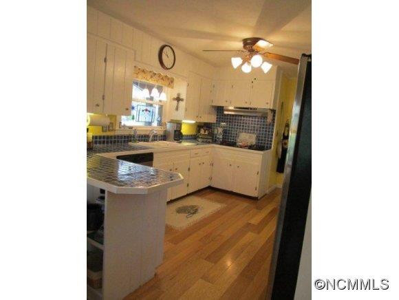 268 Hawthorne Drive - Photo 8