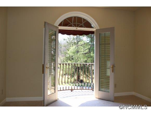 151 Founders Drive - Photo 18