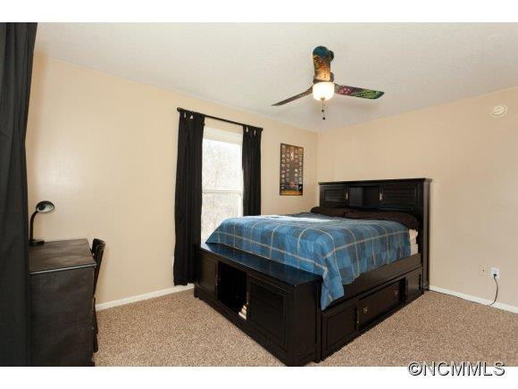 272 Paint Fork Rd - Photo 15