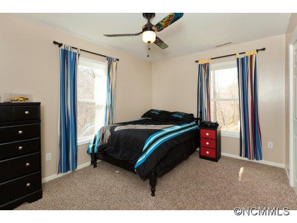 272 Paint Fork Rd - Photo 16