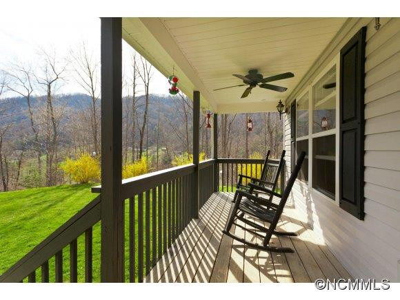 272 Paint Fork Rd - Photo 5
