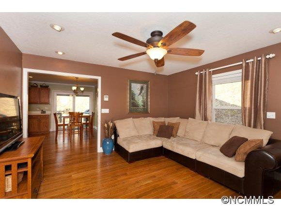272 Paint Fork Rd - Photo 7