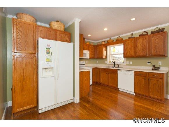 272 Paint Fork Rd - Photo 8