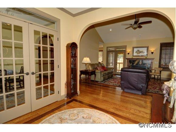 374 Sweetwater Drive - Photo 6