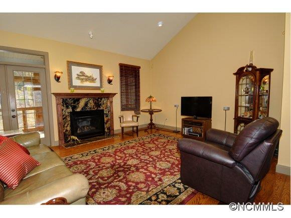 374 Sweetwater Drive - Photo 7
