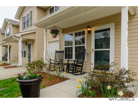 63 Lanceford Circle