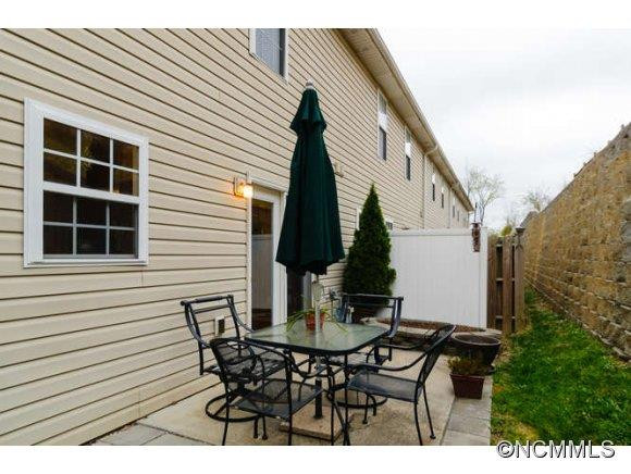 63 Lanceford Circle - Photo 18