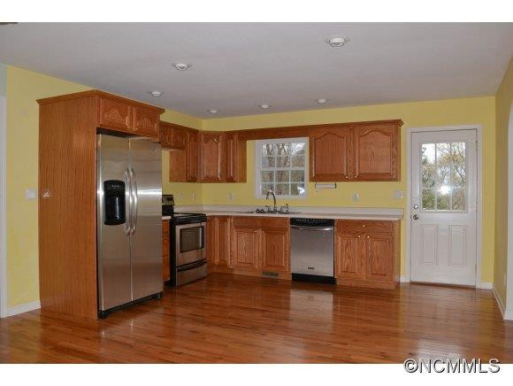 141 Denver Ridge - Photo 4