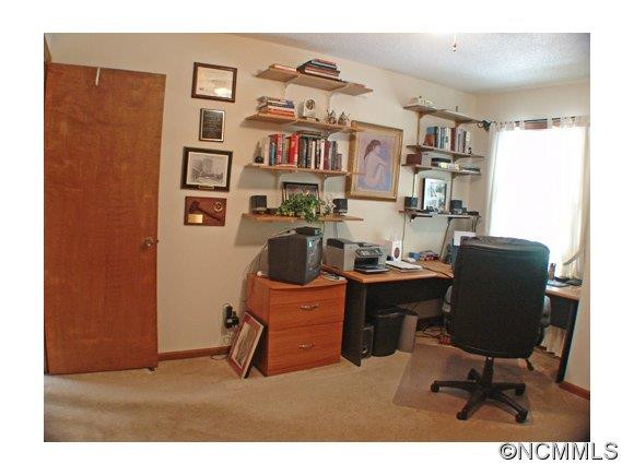 44 Tsataga Court - Photo 11