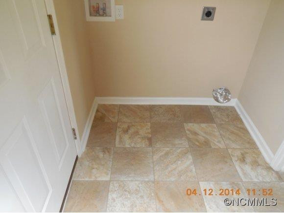 112 Creekside Drive - Photo 12