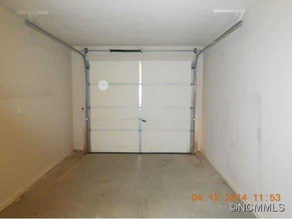 112 Creekside Drive - Photo 13