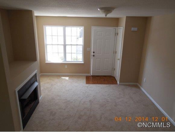 112 Creekside Drive - Photo 3