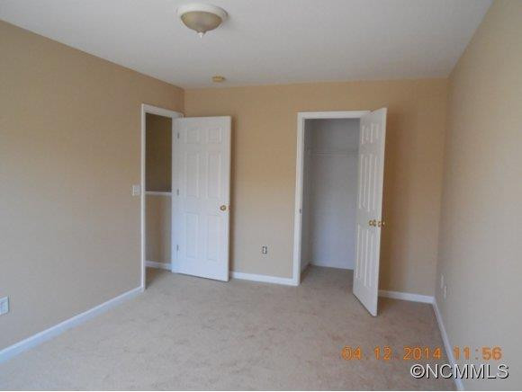 112 Creekside Drive - Photo 6