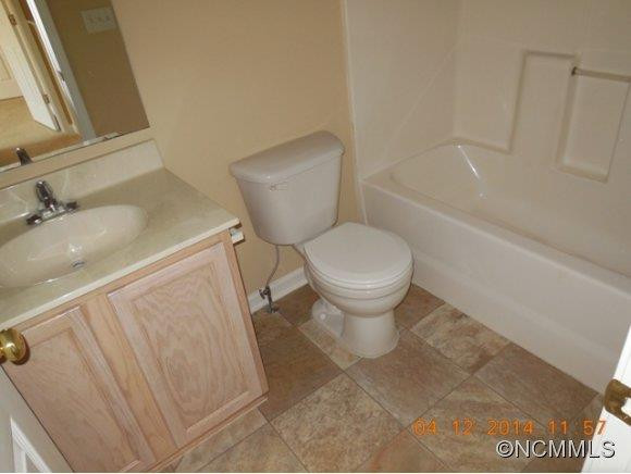 112 Creekside Drive - Photo 9