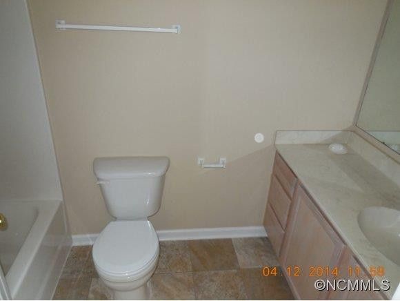 112 Creekside Drive - Photo 10
