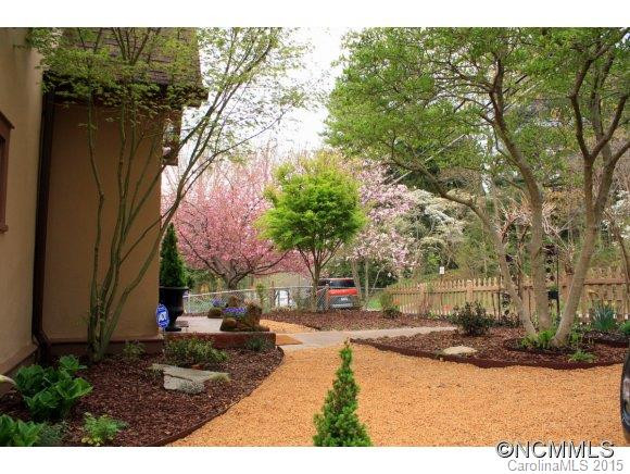 278 Cumberland Ave - Photo 3