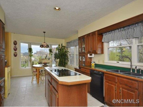 207 MERRIWOOD LANE - Photo 12