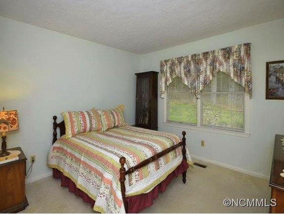207 MERRIWOOD LANE - Photo 15