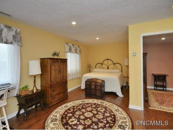 207 MERRIWOOD LANE - Photo 19